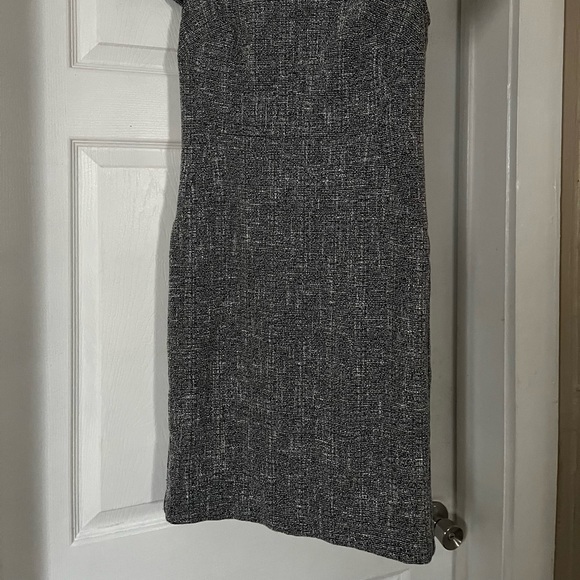 Banana Republic tweed dress sz 2. Fully lined Excellent condition! - Picture 2 of 8